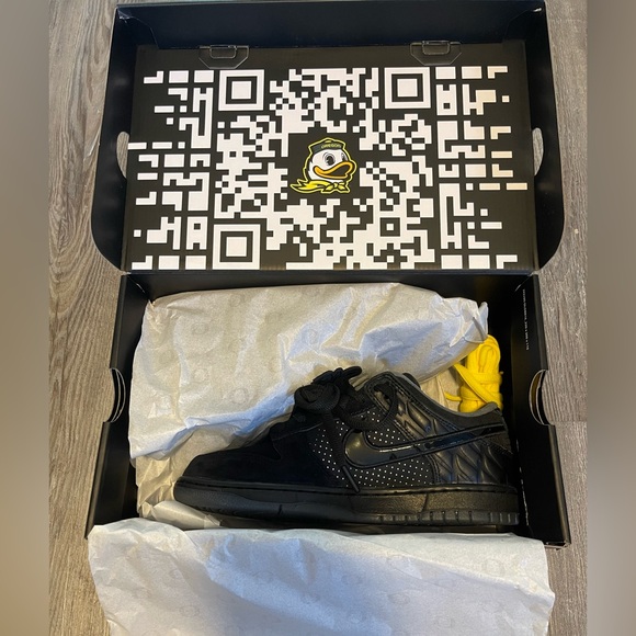 Nike Dunk Low “What the Duck” All Black